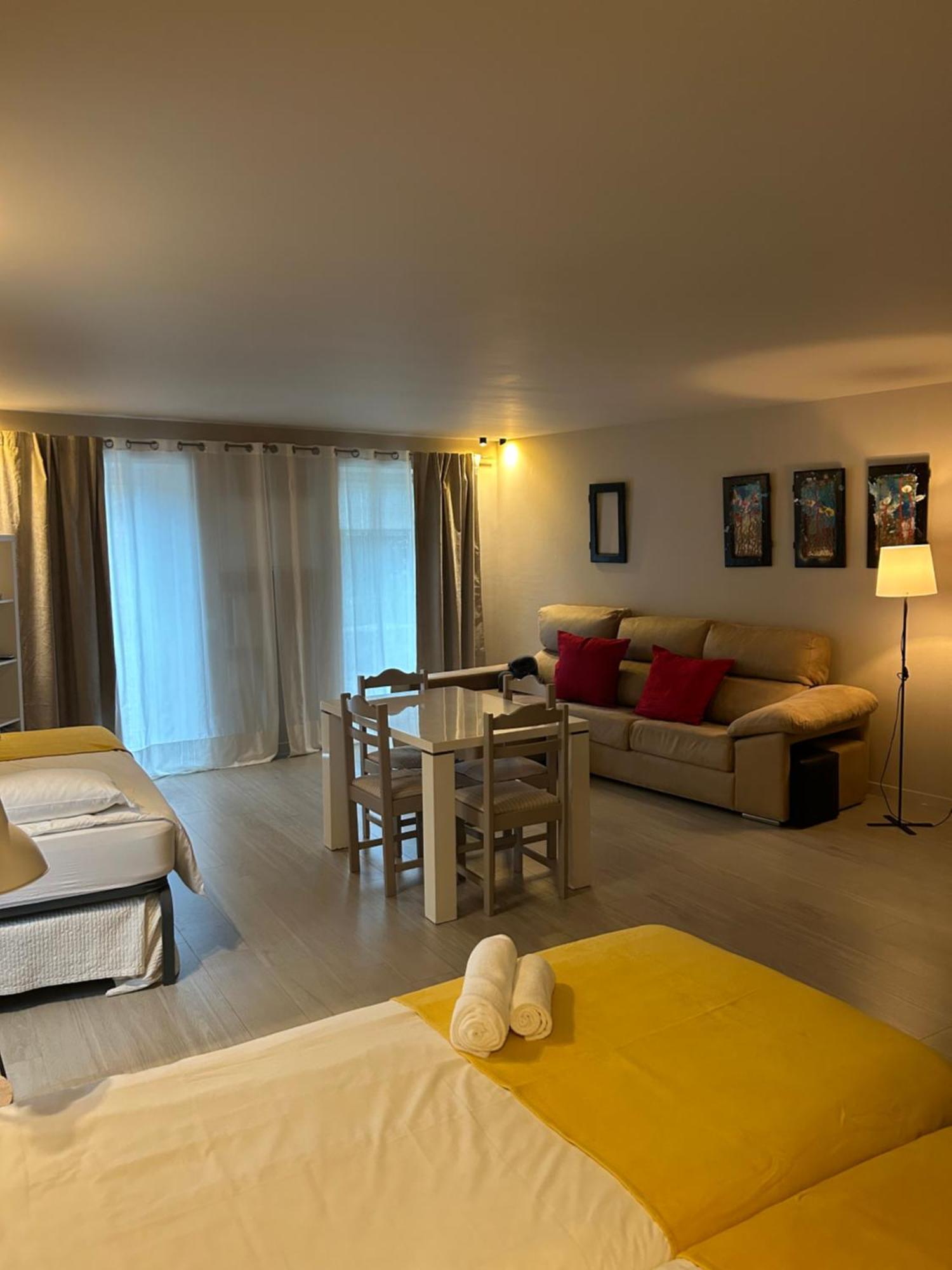 Апартаменти Casas Sebastiao - Tourist House Каміня Номер фото